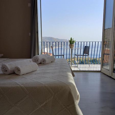 Athena Charming Rooms Taormina Exteriör bild
