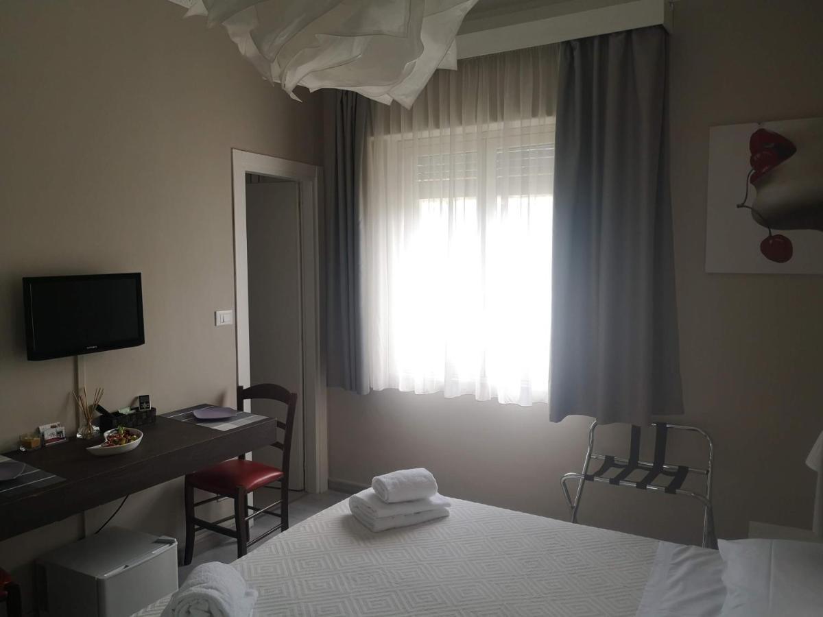 Athena Charming Rooms Taormina Exteriör bild