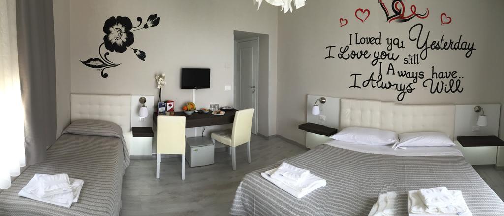 Athena Charming Rooms Taormina Exteriör bild