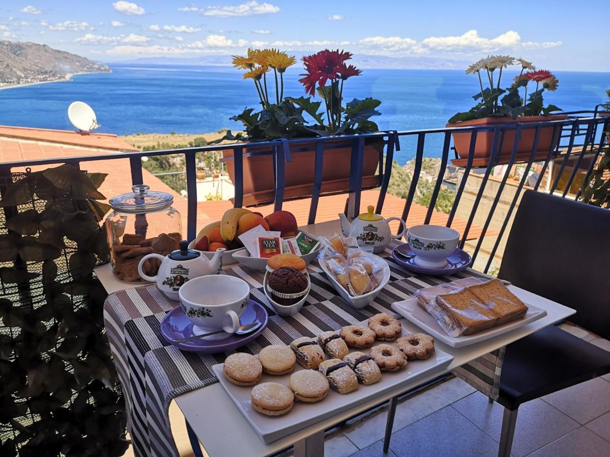 Athena Charming Rooms Taormina Exteriör bild